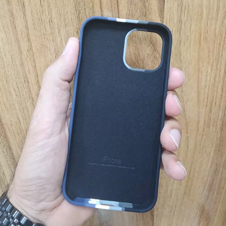 کاور سیلیکونی مناسب برای گوشی موبایل اپل Iphone 12 ، 12pro